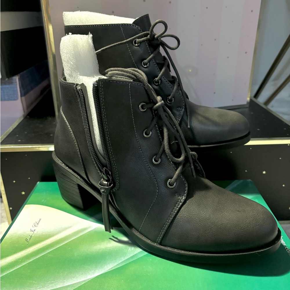 Easy street boots